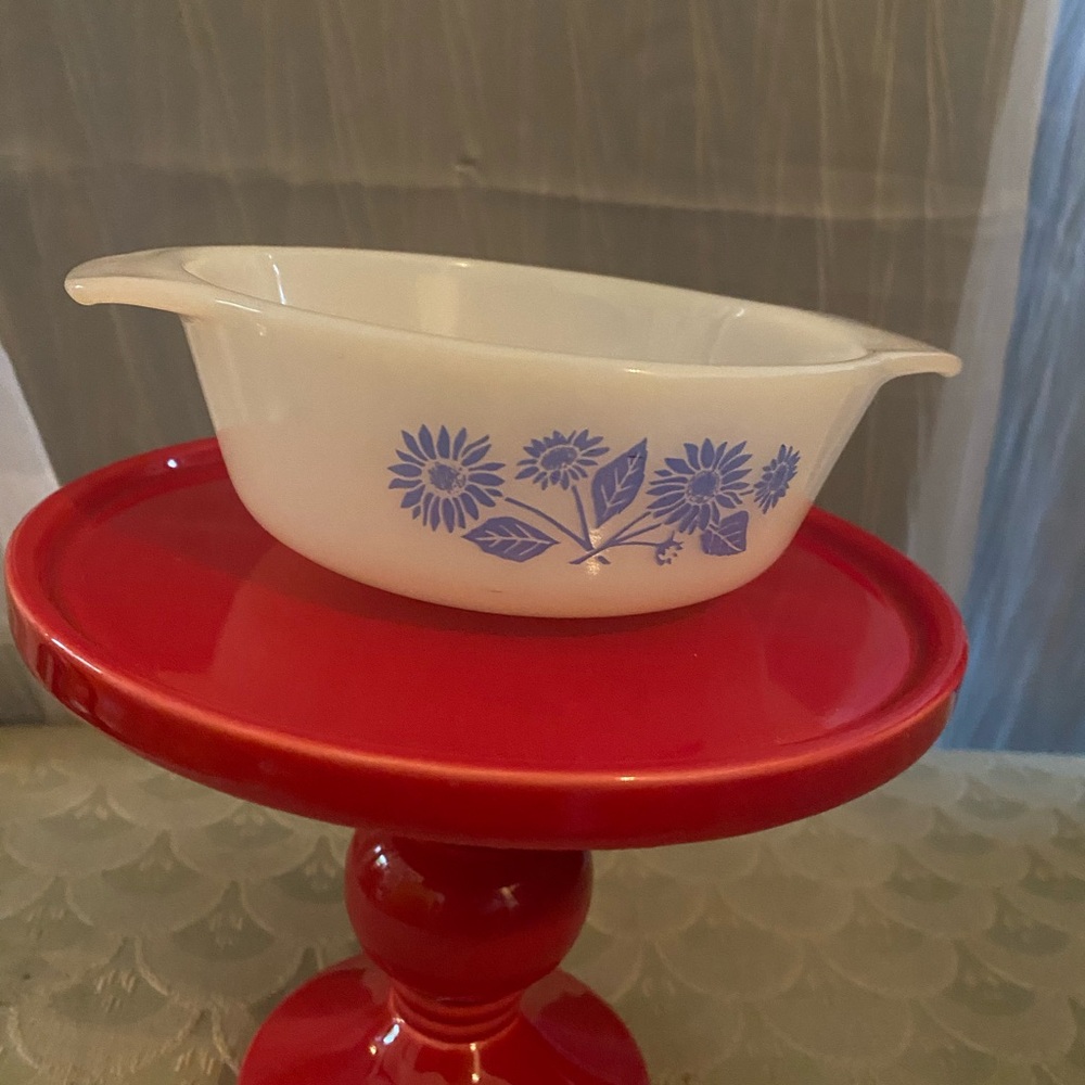Anchor Hocking Fire King’s Floral Dish